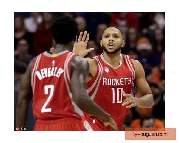 文班准三双马刺大胜太阳七连胜